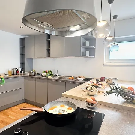 Hills Sarajevo * Poljine