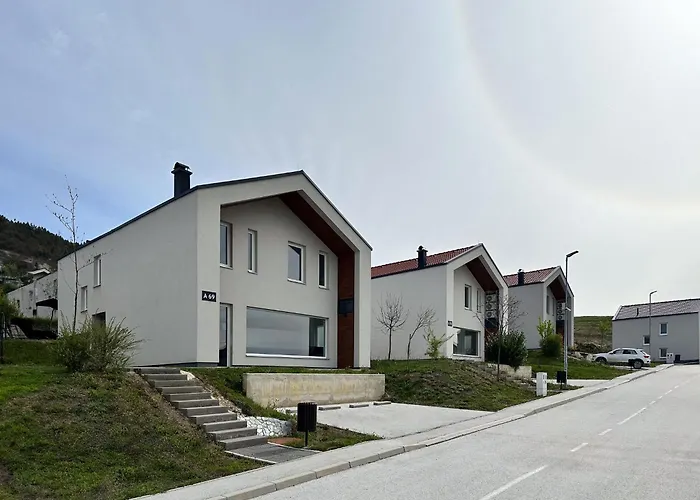 Hills Sarajevo Villa Poljine